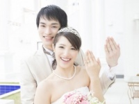 ひそかに男性が妻に期待している月収ランキング