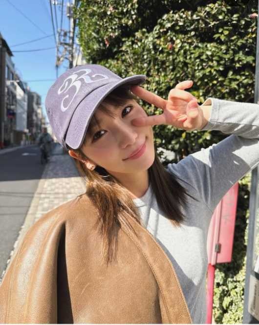 Instagram:川栄李奈(@rina_kawaei.official)より