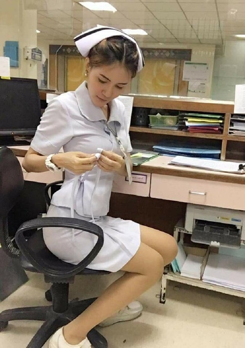 タイの看護師　辞職勧告