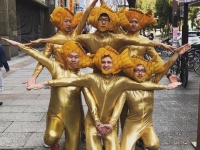 名古屋の街にでた「しゃちほこボーイズ」（画像提供：しゃちほこボーイズ）