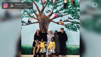 マドンナ、6人の子供たちとマラウイに設立した小児病院を訪問！