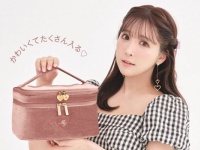 三上悠亜、本気で作りました！　「一軍コスメが全部入る」バニティポーチBOOK発売