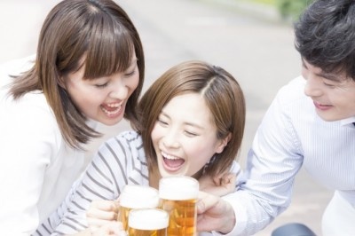 恋愛相談って口実!?　彼女以外の「女友だち」がいる男性⇒16％！