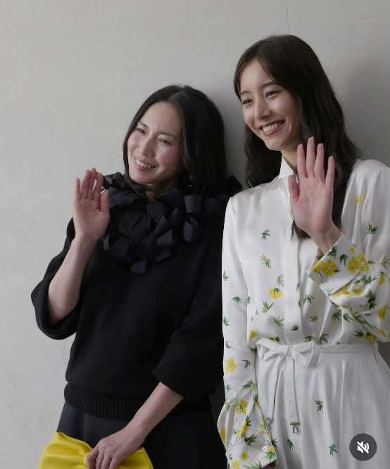 Instagram:Miki Nakatani(@mikinakatanioffiziell)より