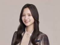 乃木坂46金川紗耶⒞レバンガ北海道