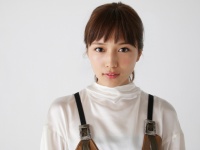 主演映画『にがくてあまい』でバリキャリ女子を好演した川口春奈、同世代の役を演じる上で大切にしている事とは？　「その時に沸き上がってくる気持ちを大事にしたい」