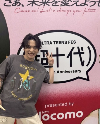 Instagram:優里(@yuuri__music__official)より