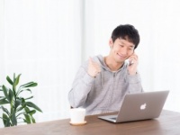 会社の給料じゃ足りない！　みんながこっそりやっている副業・7