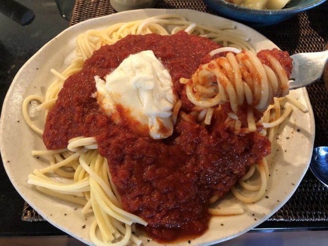 ソースと絡めていただきます