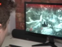 ゲーマー同士の友情は海を越えて。オンラインゲーム中に発作を起こしたイギリスの少年をアメリカの女性が助ける