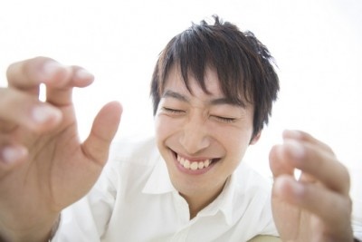 くしゃってしたい！　男性が思わず頭を撫でたくなる女子のしぐさ10