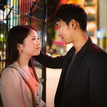 好きになりたいなら演技する！相手を魅力的だと思うことがカップル成立の秘密