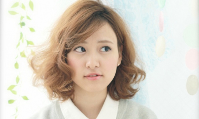 ルーズな毛先が可愛すぎる…！最新『ウェービーボブ』の可愛さの秘密