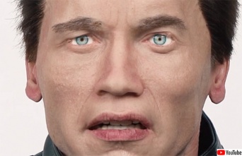 あなたが望む人物とそっくりの顔を持つロボットを作ってくれるロシアの企業。豊かな表情を作り出すことも可能