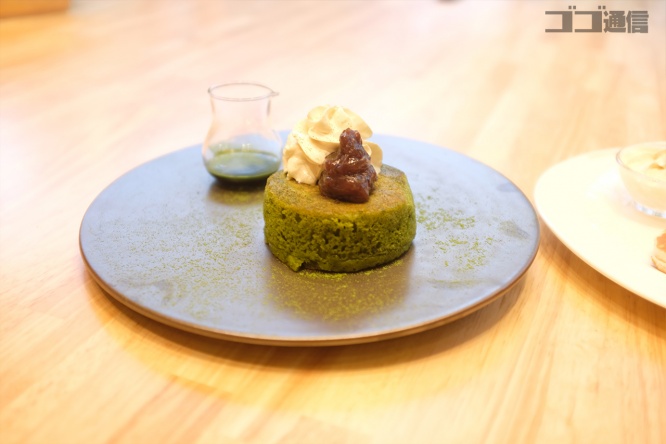 『KOMEDA is □』(コメダイズ)