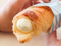 コク深いミルクたっぷりな濃厚シュークリーム。生クリーム専門店から新発売