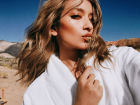 インスタグラム：ローラ（@rolaofficial）より
