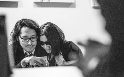 男性が「こいつ既婚なのに女好きだな……」と驚く同性の4つの特徴！