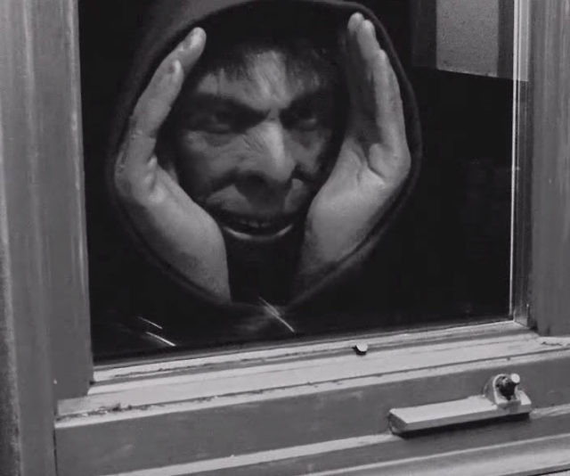 Peeping Tom（覗き見トム）