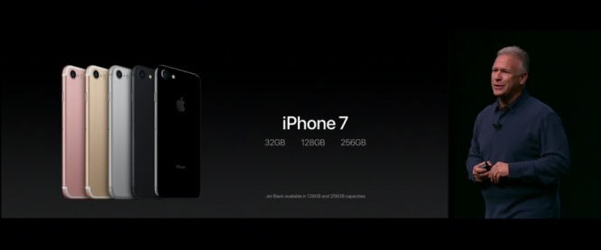 アップルの発表会　iPhone 7