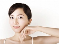 憧れの女優みたいになる！　「本気で小顔になる」ための3つの秘訣