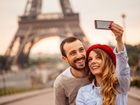 【国際結婚のための英会話】「Facebookやってる？」何て言う？