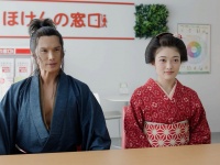 井上咲楽が市原隼人に「ドキッとした」初共演で貫禄に圧倒！？ ほけんの窓口新CM