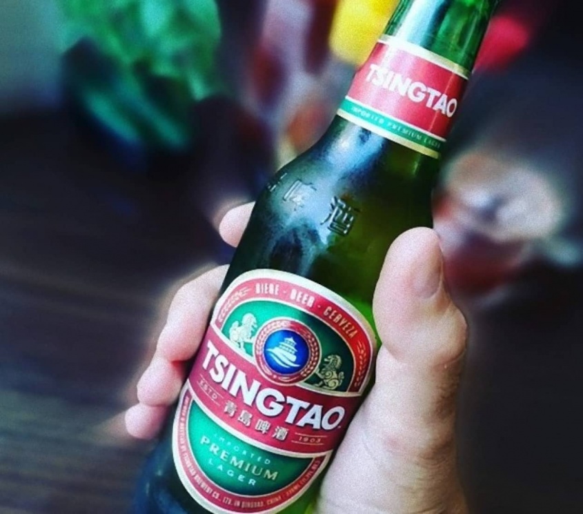中国のビール工場で作業員がタンクに放尿する映像が拡散され当局が調査
