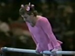 女子の体操競技を男がやってみせた！【３０年前の伝説動画】