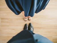 口には出さないけど！　男性が正直面倒くさいと思っている彼女と2人だけのルール3選！
