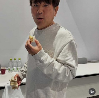 Instagram：有吉弘行(@ariyoshihiroiki)より