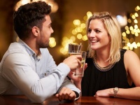「婚活バー」ってどう？30代独身女性が実際に感じた10の真実