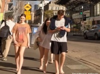 オーストラリアでは裸足で外を歩く人と普通に遭遇する、その理由とは？