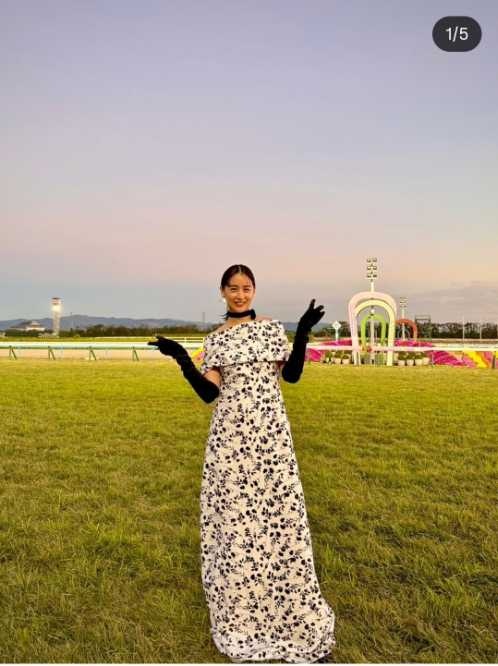 Instagram:山本美月(@mizuki_yamamoto_official)より