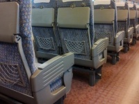 「特急列車の中で5歳長男が大泣き＆嘔吐。夫が乗務員を呼びに行っている間に、周りの男性客たちが...」（石川県・30代女性）