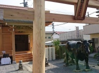 これが若鮨牛神社（Googleストリートビュー