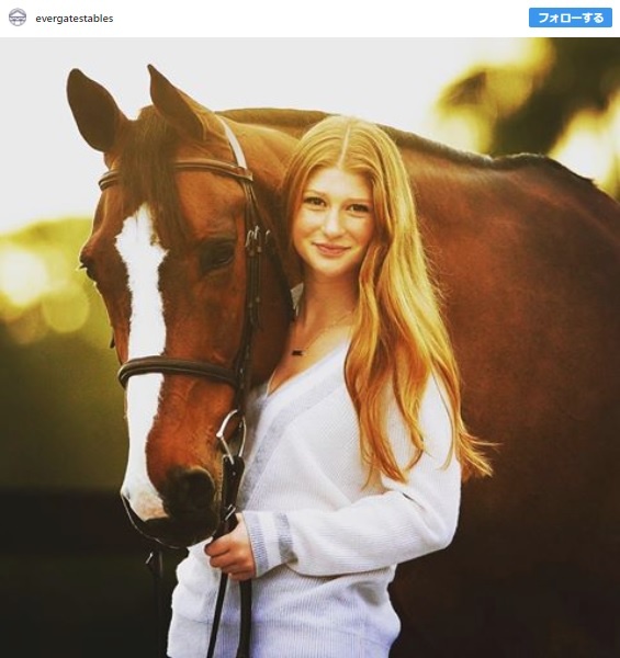 スタンフォード大学の学生で乗馬に夢中！ビル・ゲイツ娘の暮らしぶりとは