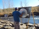 まさに職人芸！　太陽の光で描かれる絵画が超リアル