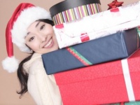 男性に聞いた！　「私がプレゼント！」クリスマスに彼女がサンタのコスプレをしてきたら、正直うれしい？　引く？