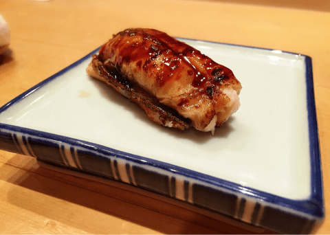 東京で食事をするならやはり江戸前寿司! 一人で行くべき洗練された寿司屋3選#4