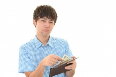 オレの稼ぎじゃ無謀!?　正直、身分不相応だと思うムダ使い12選