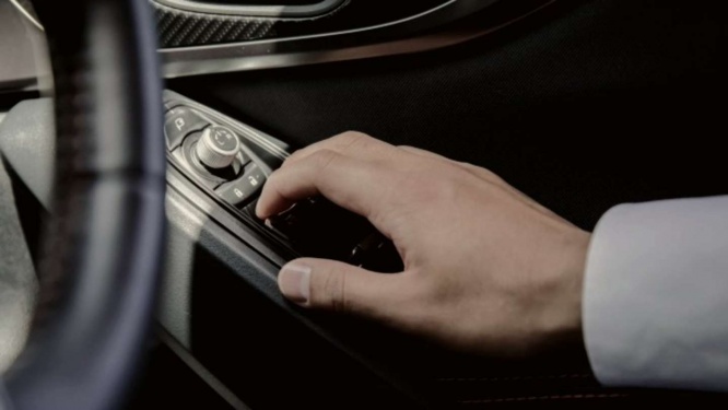 タクシーの営業所で両替をお願いしたけれど...（画像はイメージ）