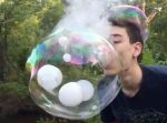 幻想的！　シャボン玉と電子タバコVAPEを使ったアートが面白い。