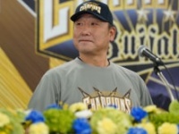 CS優勝会見のオリックス中嶋聡監督