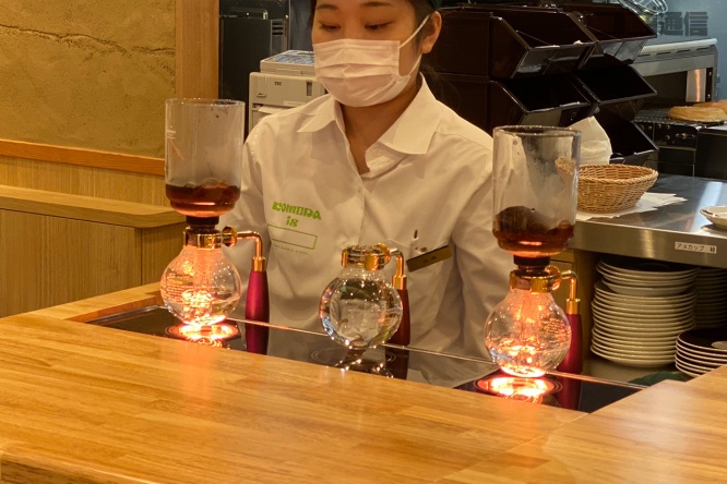 『KOMEDA is □』(コメダイズ)