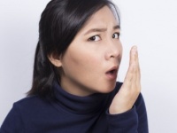 どゆこと!?　口から「大」のニオイがしたことある？　大多数の人は……