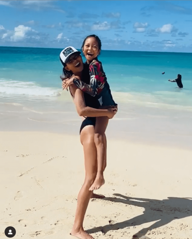 ※画像はＳＨＩＨＯのインスタグラムアカウント『＠shiho_style』より