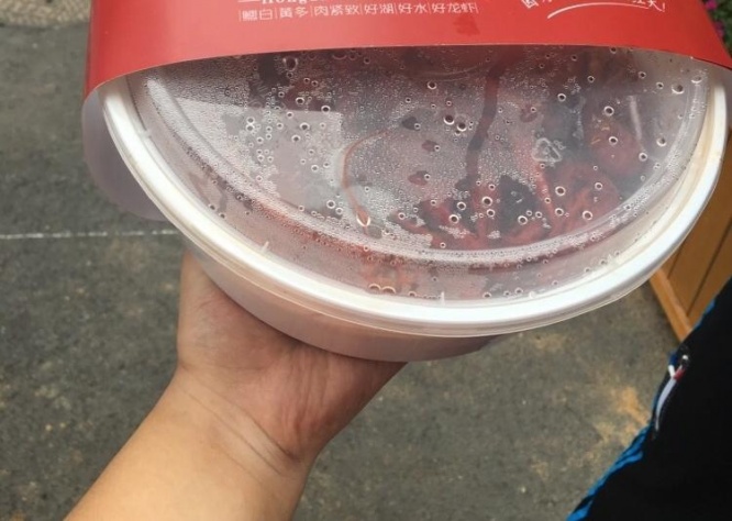 ザリガニ料理99個でプロポーズ