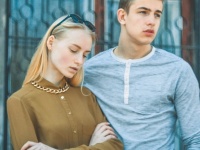 コレって付き合う意味ある？彼氏がいても「幸せじゃない」と感じる瞬間