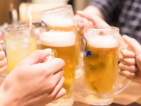 店の外に出てもマナーを守ってほしい（画像はイメージ）